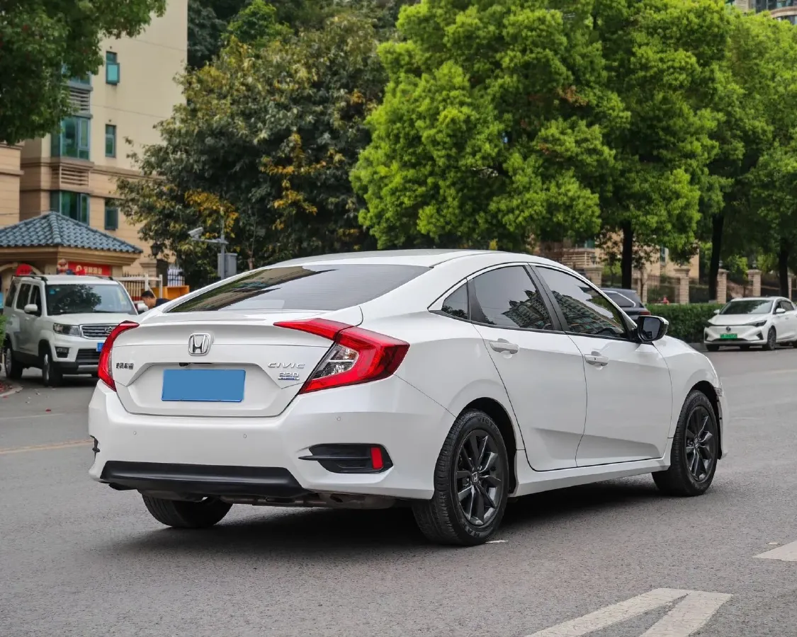 2019 Honda Civic 1.5T 177HP L4 CVT,autocango,china used car exporter,china ev exporter,chinese used car exporter,chinese used ev exporter