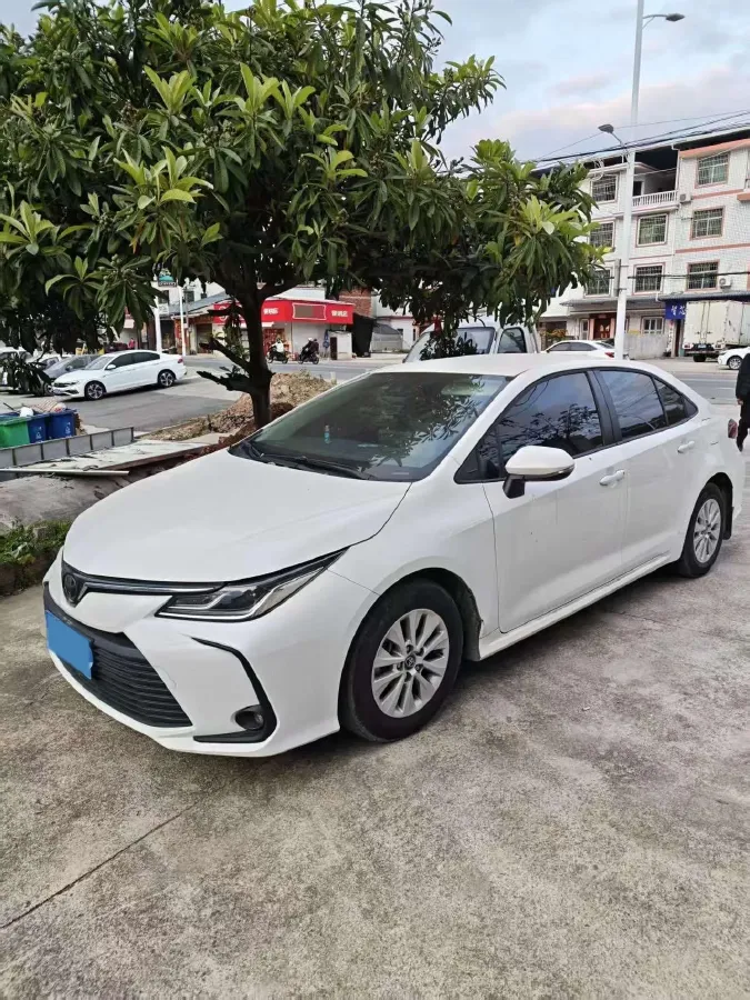 2021 Toyota Corolla 1.2T 116HP L4 CVT,autocango,china used car exporter,china ev exporter,chinese used car exporter,chinese used ev exporter