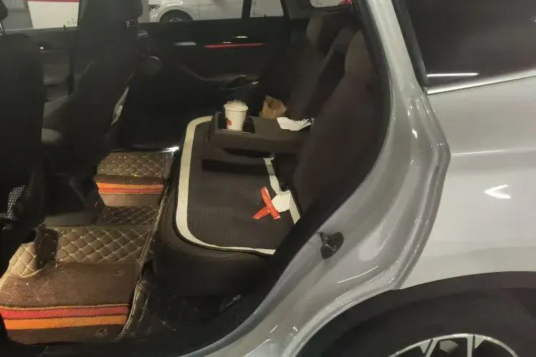 2022 BMW X1 1.5T 140HP L3 7DCT,autocango,china used car exporter,china ev exporter,chinese used car exporter,chinese used ev exporter