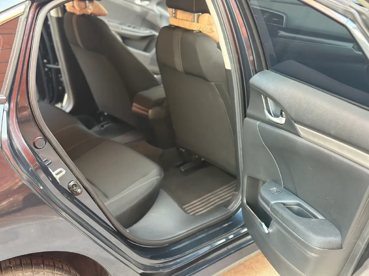 2019 Honda Civic 1.5T 177HP L4 CVT,autocango,china used car exporter,china ev exporter,chinese used car exporter,chinese used ev exporter