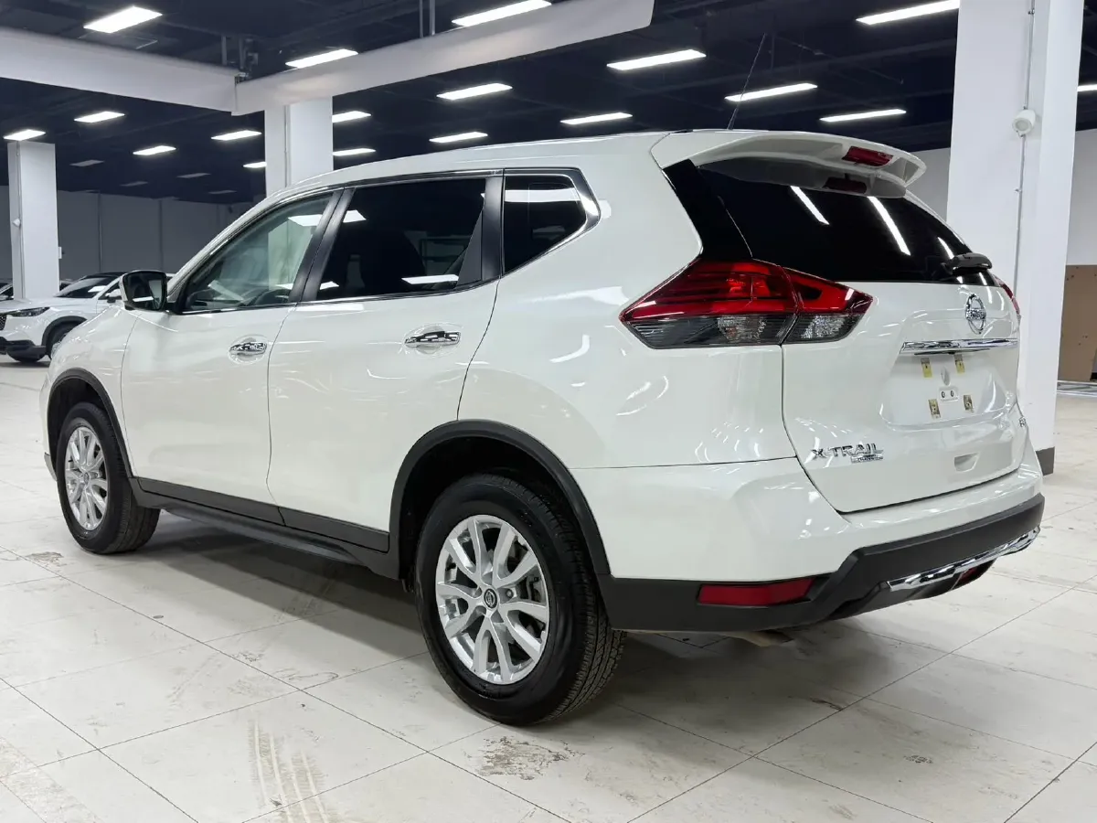 2022 Nissan X-Trail 2.0L 151HP L4 CVT,autocango,china used car exporter,china ev exporter,chinese used car exporter,chinese used ev exporter