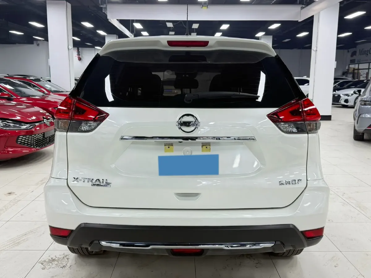 2022 Nissan X-Trail 2.0L 151HP L4 CVT,autocango,china used car exporter,china ev exporter,chinese used car exporter,chinese used ev exporter