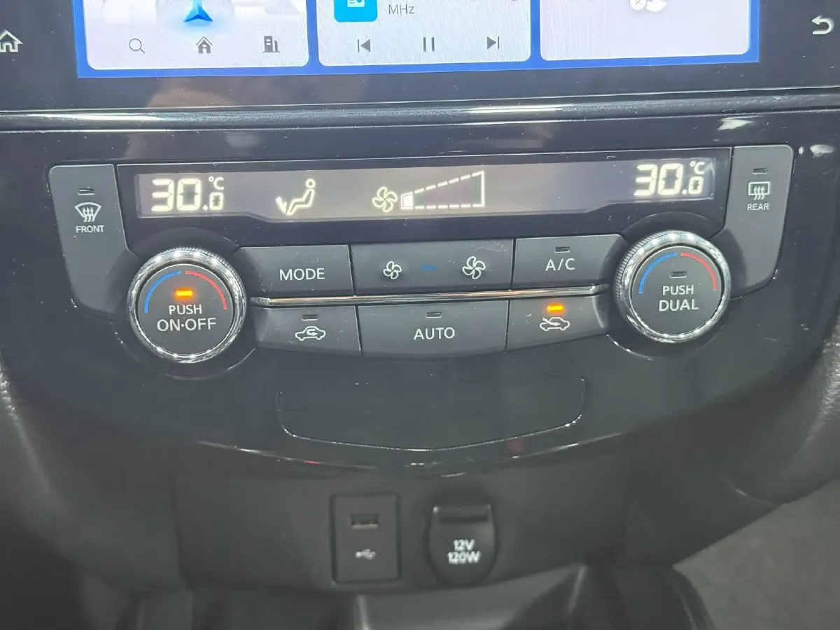 2022 Nissan X-Trail 2.0L 151HP L4 CVT,autocango,china used car exporter,china ev exporter,chinese used car exporter,chinese used ev exporter