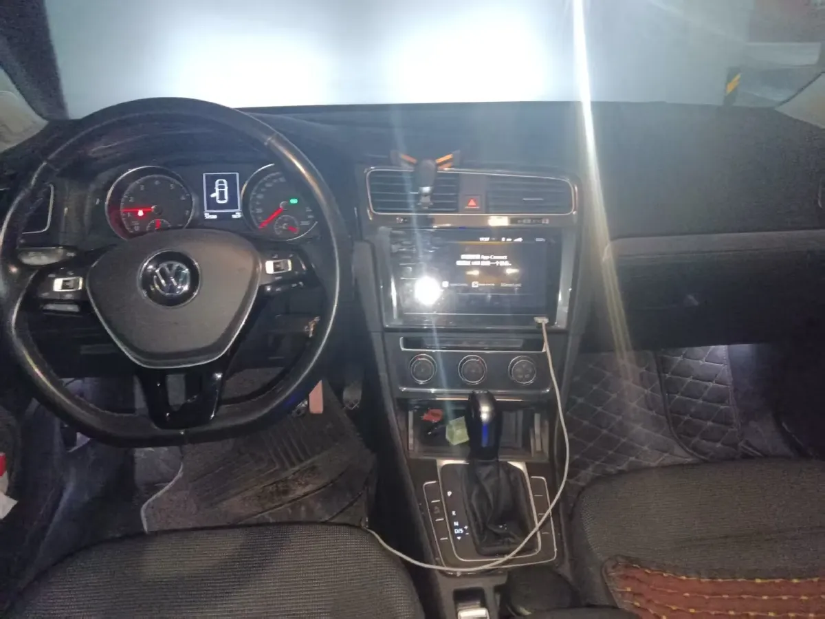 2020 Volkswagen Golf 1.4T 150HP L4 7DCT,autocango,china used car exporter,china ev exporter,chinese used car exporter,chinese used ev exporter