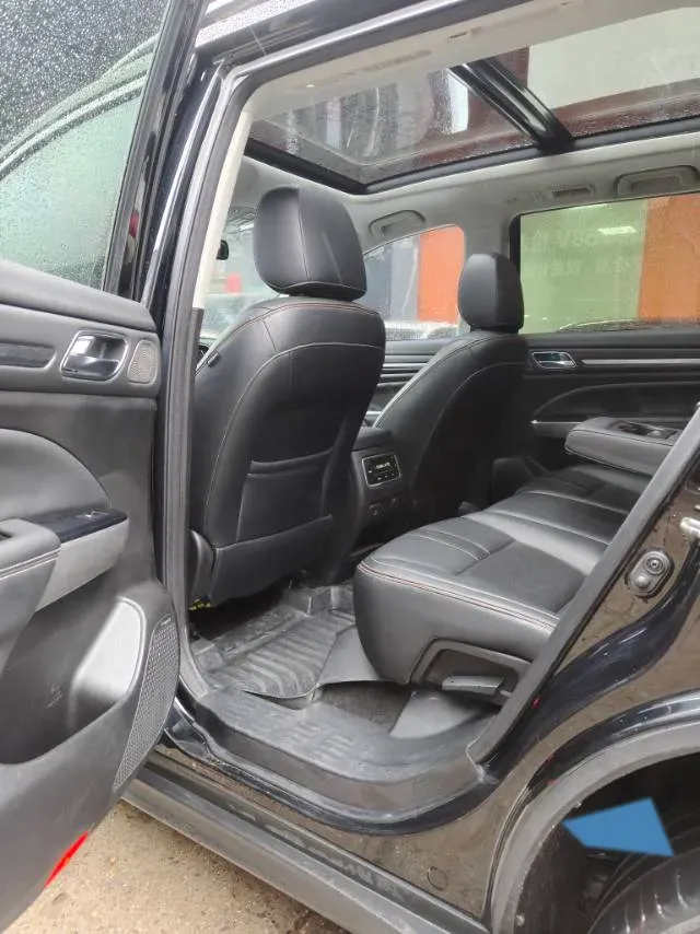 2020 GAC Trumpchi GS8 2.0T 252HP L4 6AT,autocango,china used car exporter,china ev exporter,chinese used car exporter,chinese used ev exporter