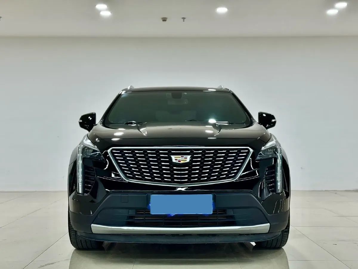 2021 Cadillac XT4 2.0T 237HP L4 9AT,autocango,china used car exporter,china ev exporter,chinese used car exporter,chinese used ev exporter