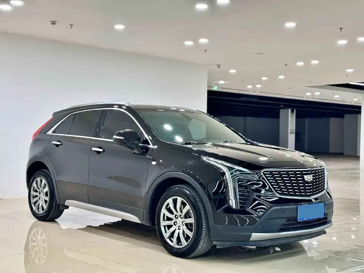 2021 Cadillac XT4 2.0T 237HP L4 9AT,autocango,china used car exporter,china ev exporter,chinese used car exporter,chinese used ev exporter