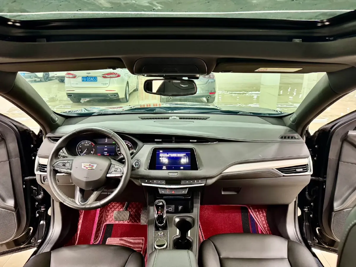 2021 Cadillac XT4 2.0T 237HP L4 9AT,autocango,china used car exporter,china ev exporter,chinese used car exporter,chinese used ev exporter