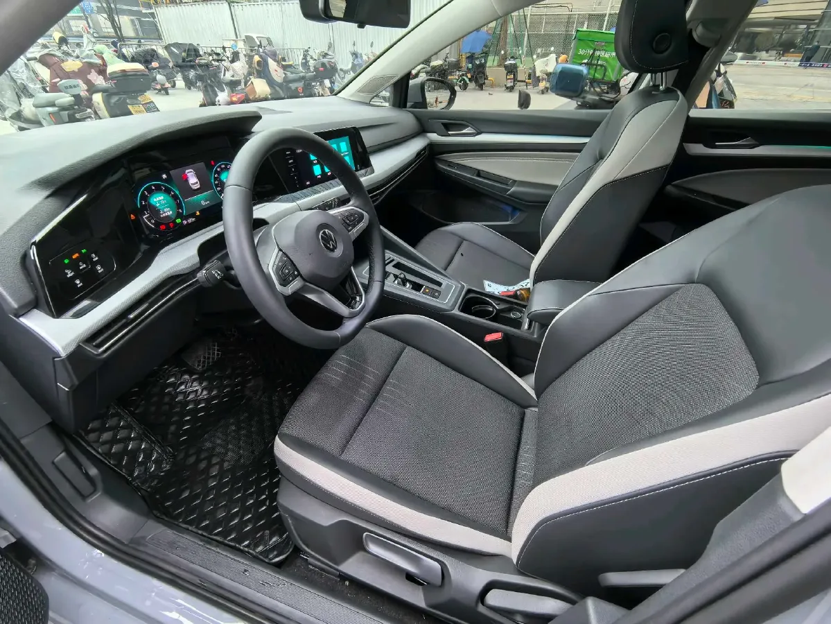 2021 Volkswagen Golf 1.4T 150HP L4 7DCT,autocango,china used car exporter,china ev exporter,chinese used car exporter,chinese used ev exporter