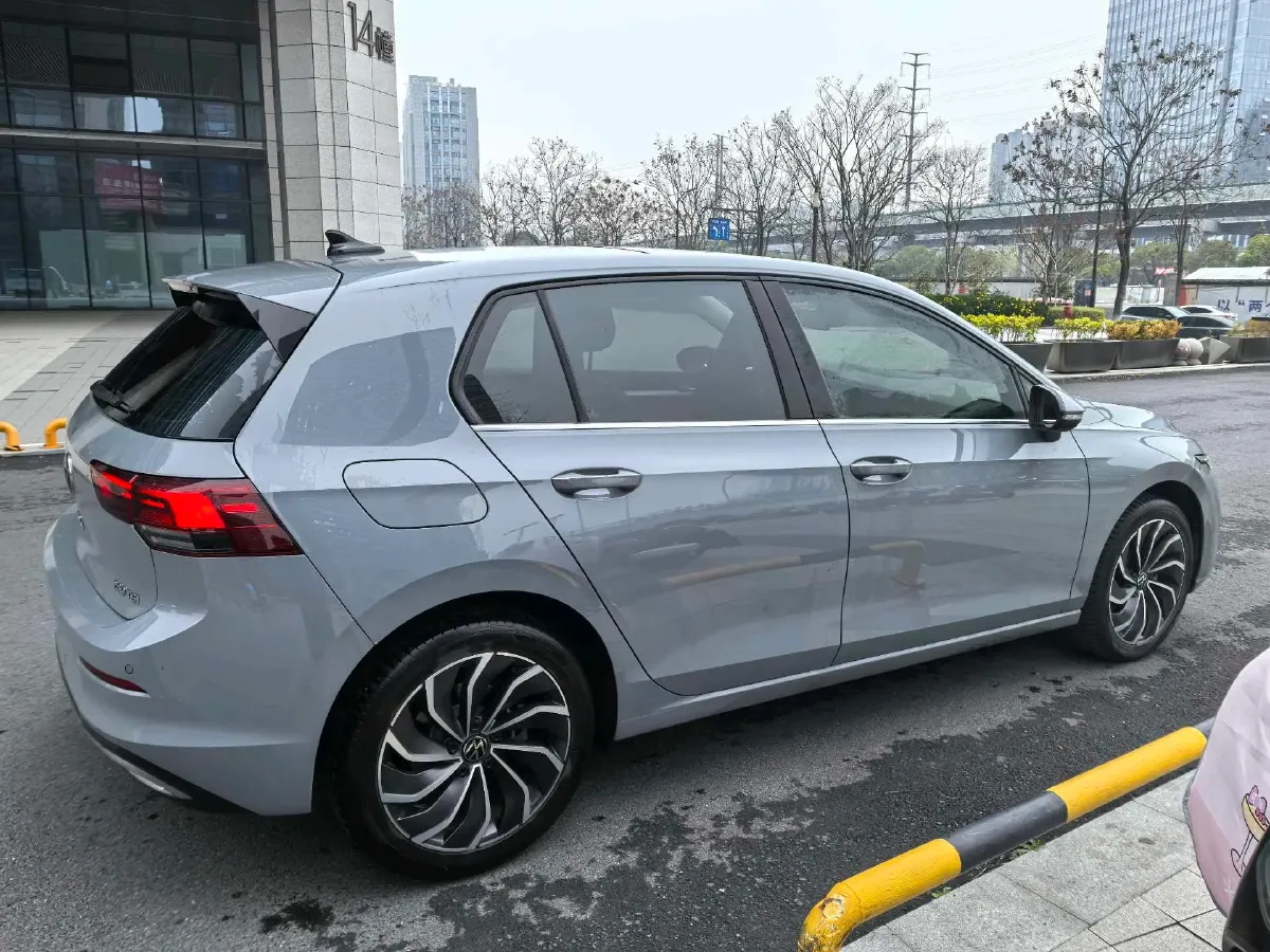 2021 Volkswagen Golf 1.4T 150HP L4 7DCT,autocango,china used car exporter,china ev exporter,chinese used car exporter,chinese used ev exporter