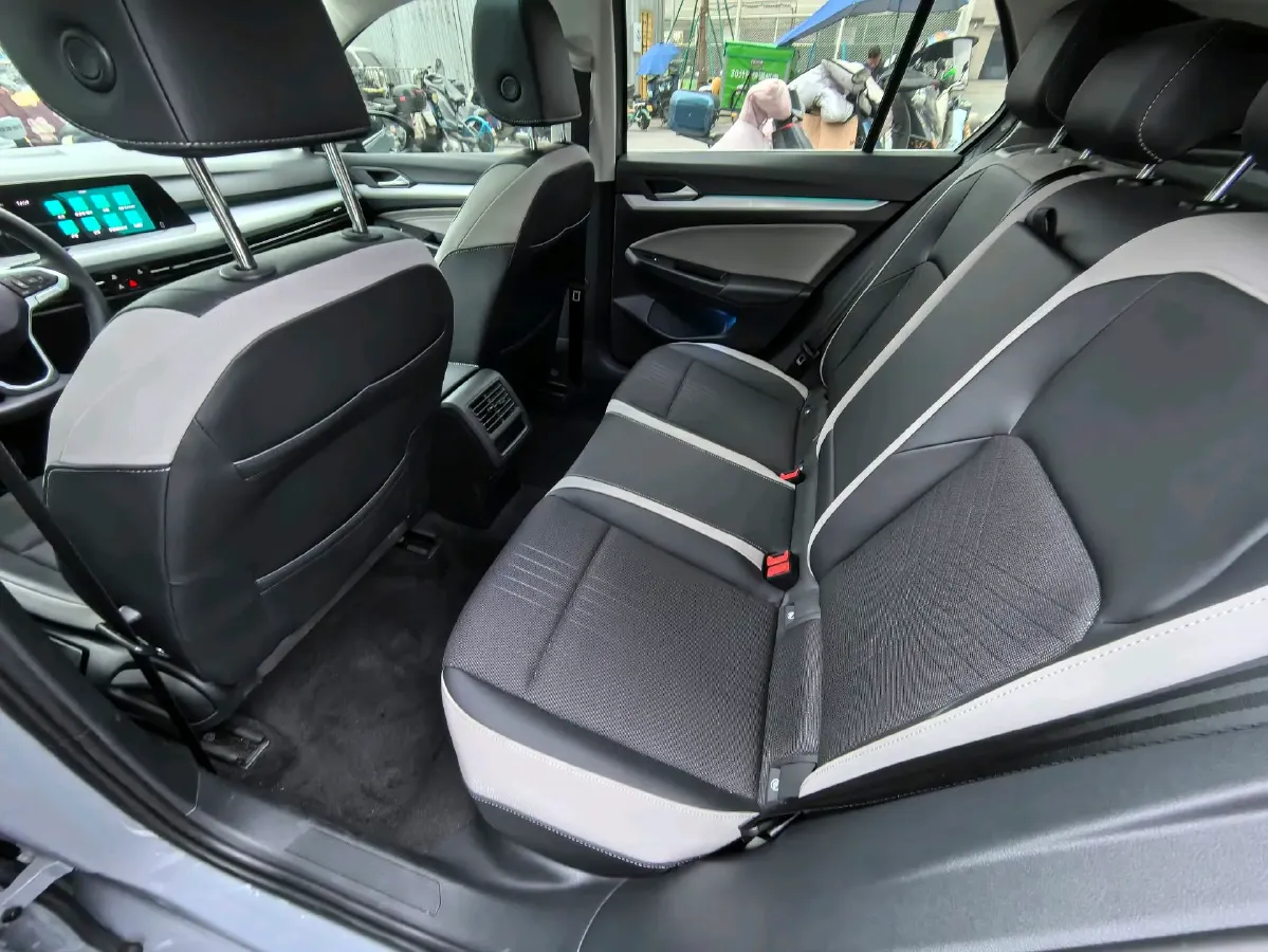 2021 Volkswagen Golf 1.4T 150HP L4 7DCT,autocango,china used car exporter,china ev exporter,chinese used car exporter,chinese used ev exporter