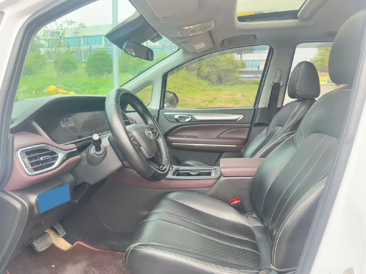 2021 GAC Trumpchi M6 1.5T 169HP L4 7DCT,autocango,china used car exporter,china ev exporter,chinese used car exporter,chinese used ev exporter