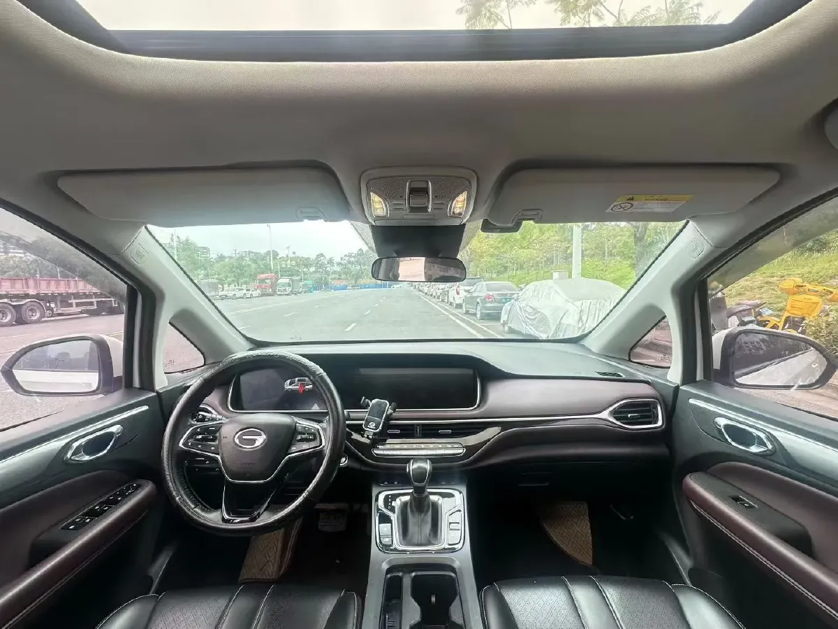 2021 GAC Trumpchi M6 1.5T 169HP L4 7DCT,autocango,china used car exporter,china ev exporter,chinese used car exporter,chinese used ev exporter