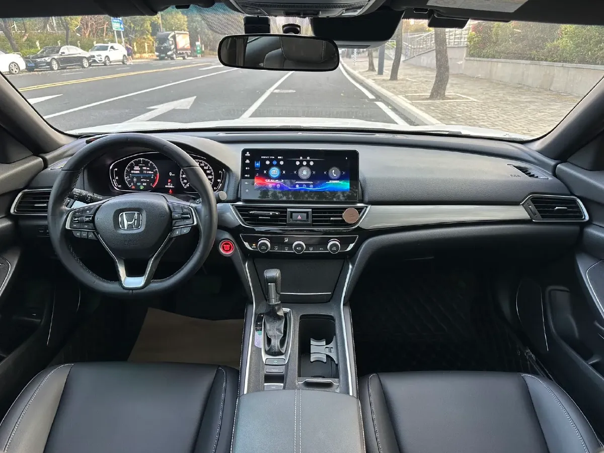 2022 Honda Inspire 1.5T 194HP L4 CVT,autocango,china used car exporter,china ev exporter,chinese used car exporter,chinese used ev exporter