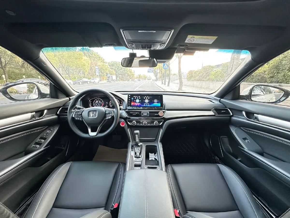 2022 Honda Inspire 1.5T 194HP L4 CVT,autocango,china used car exporter,china ev exporter,chinese used car exporter,chinese used ev exporter