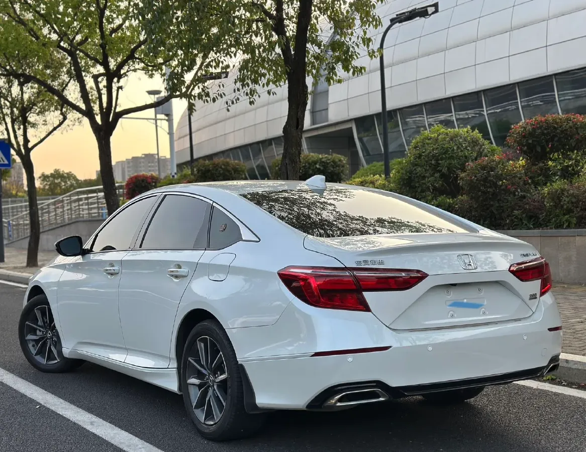 2022 Honda Inspire 1.5T 194HP L4 CVT,autocango,china used car exporter,china ev exporter,chinese used car exporter,chinese used ev exporter