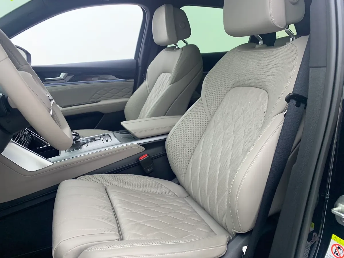 2025 BYD Tang 1.5T 156HP L4 E-CVT PHEV 21.504KWH,autocango,china used car exporter,china ev exporter,chinese used car exporter,chinese used ev exporter