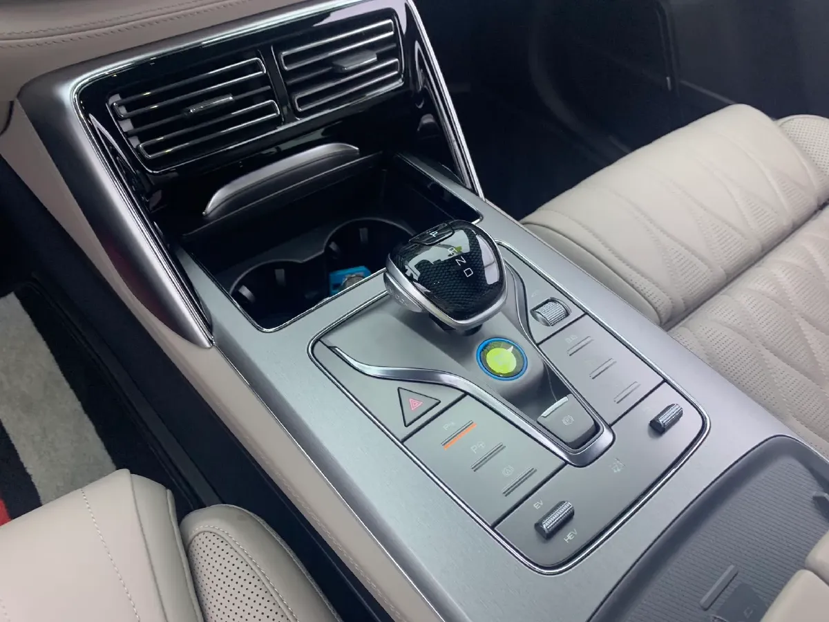 2025 BYD Tang 1.5T 156HP L4 E-CVT PHEV 21.504KWH,autocango,china used car exporter,china ev exporter,chinese used car exporter,chinese used ev exporter