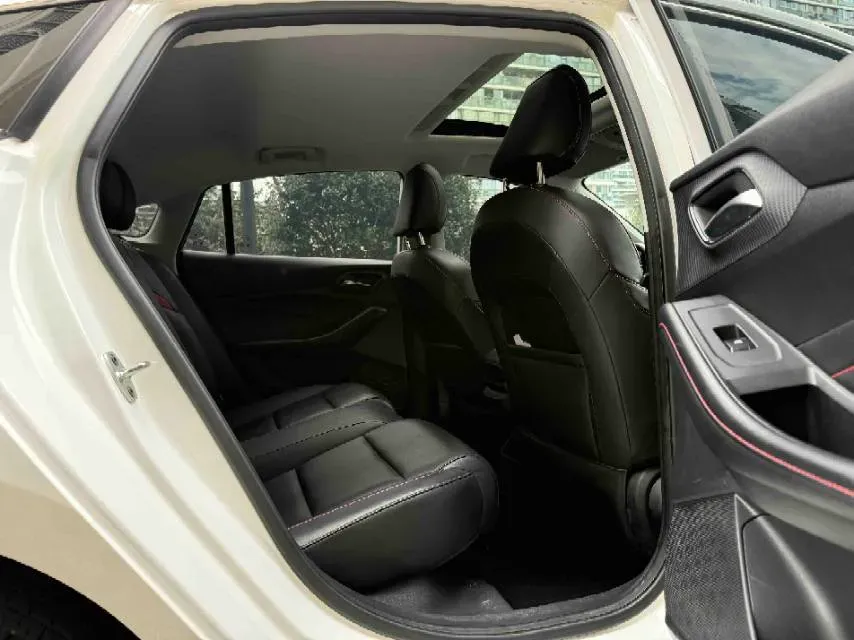 2023 MG 5 1.5L 129HP L4 5MT,autocango,china used car exporter,china ev exporter,chinese used car exporter,chinese used ev exporter