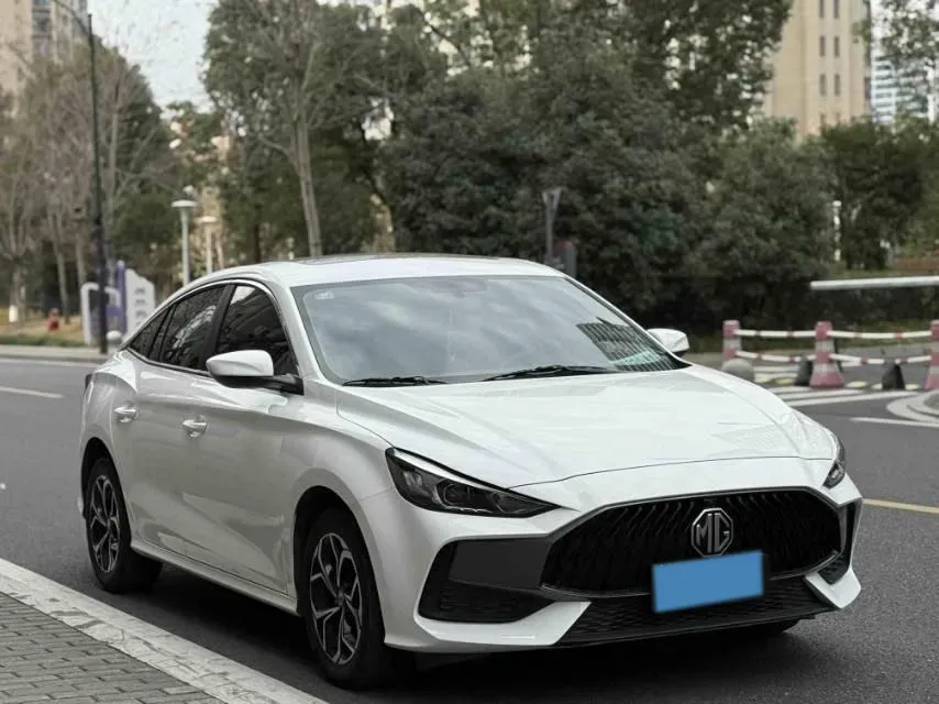 2023 MG 5 1.5L 129HP L4 5MT,autocango,china used car exporter,china ev exporter,chinese used car exporter,chinese used ev exporter