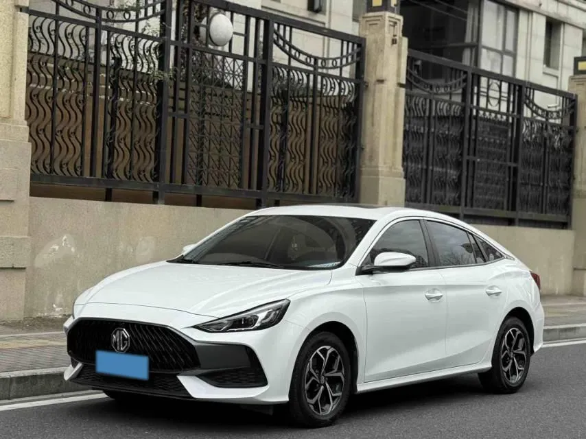 2023 MG 5 1.5L 129HP L4 5MT,autocango,china used car exporter,china ev exporter,chinese used car exporter,chinese used ev exporter