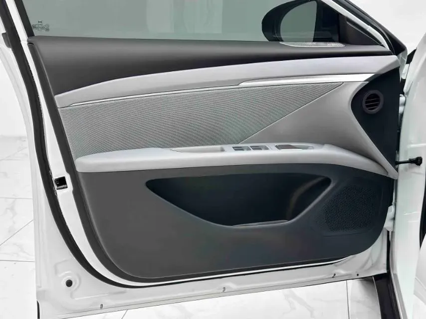 2024 Xpeng MONA M03 BEV 62.2KWH,autocango,china used car exporter,china ev exporter,chinese used car exporter,chinese used ev exporter