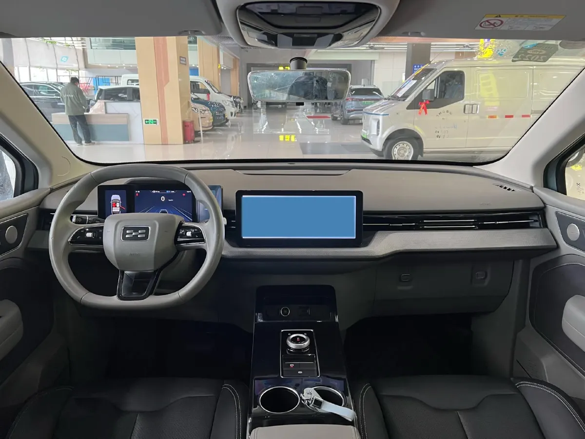 2020 Iveco OuSheng 3.0T 146HP L4 8AT,autocango,china used car exporter,china ev exporter,chinese used car exporter,chinese used ev exporter