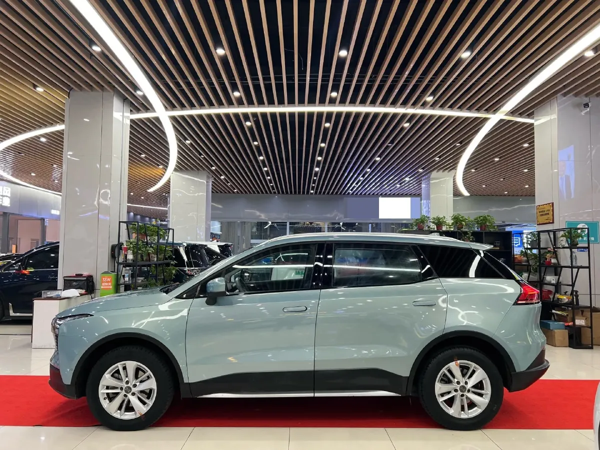 2020 Iveco OuSheng 3.0T 146HP L4 8AT,autocango,china used car exporter,china ev exporter,chinese used car exporter,chinese used ev exporter