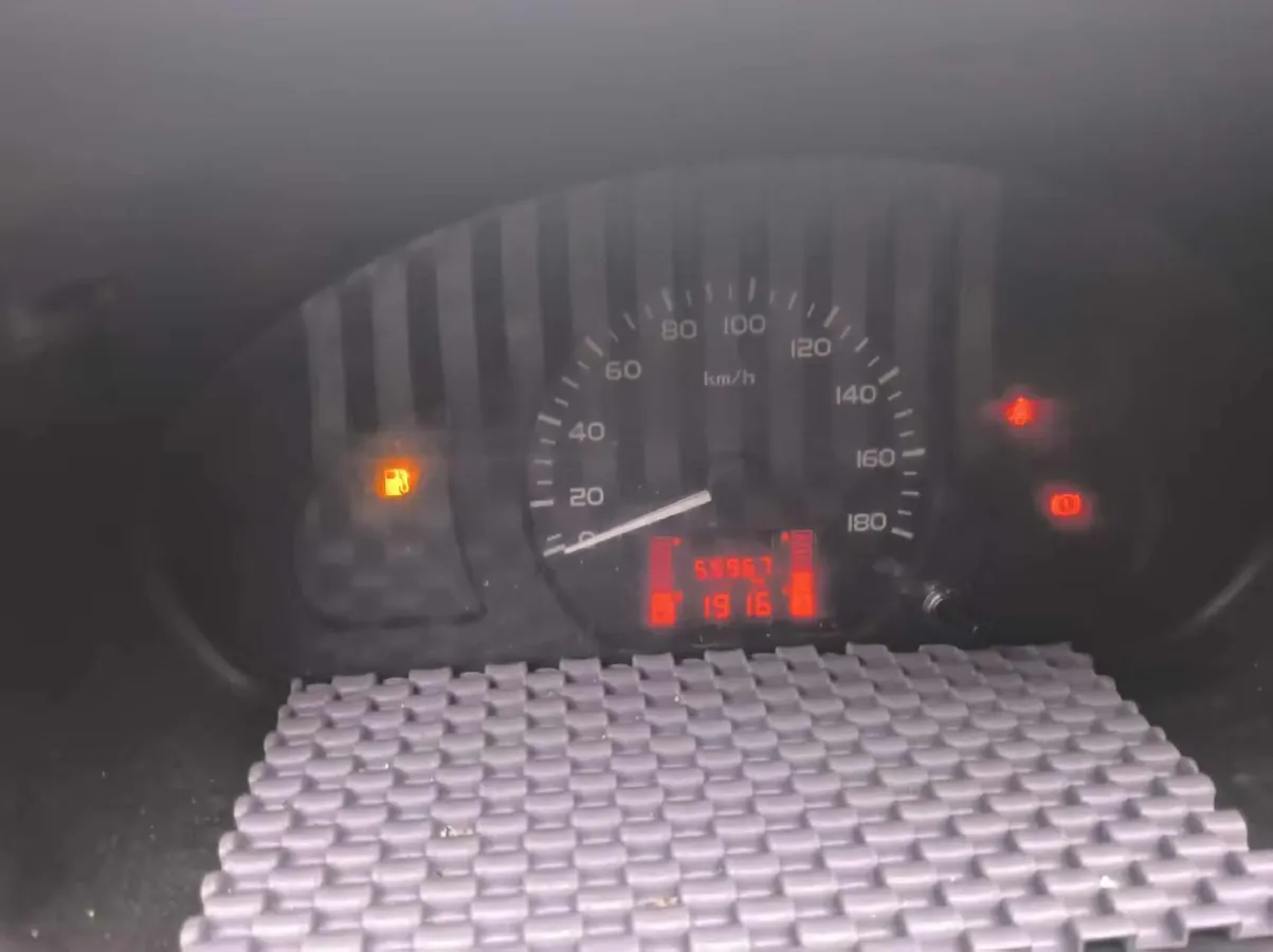 2020 WuLing RongGuang 1.2L 76HP L4 5MT,autocango,china used car exporter,china ev exporter,chinese used car exporter,chinese used ev exporter