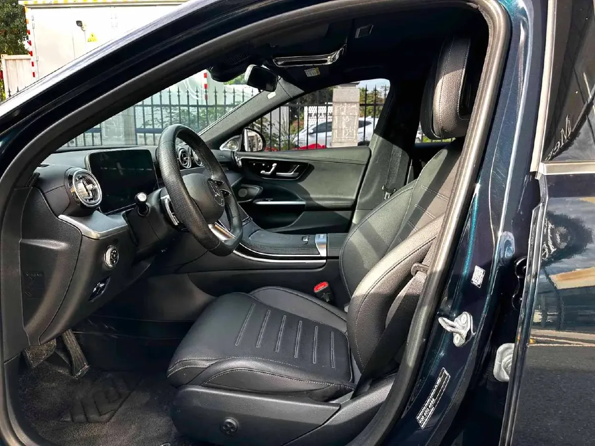 2024 Mercedes-Benz C Class 1.5T 170HP L4 9AT,autocango,china used car exporter,china ev exporter,chinese used car exporter,chinese used ev exporter