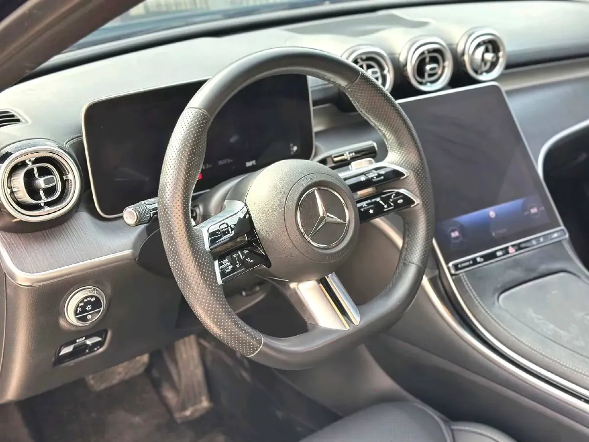 2024 Mercedes-Benz C Class 1.5T 170HP L4 9AT,autocango,china used car exporter,china ev exporter,chinese used car exporter,chinese used ev exporter