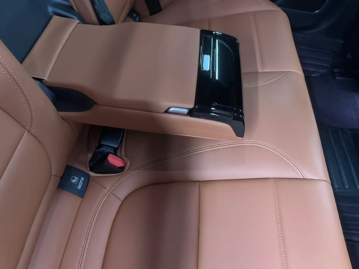 2021 Jaguar XEL 2.0T 250HP L4 8AT,autocango,china used car exporter,china ev exporter,chinese used car exporter,chinese used ev exporter