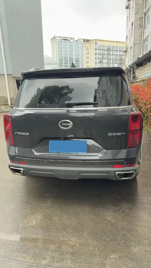 2022 GAC Trumpchi GS8 2.0T 252HP L4 8AT,autocango,china used car exporter,china ev exporter,chinese used car exporter,chinese used ev exporter