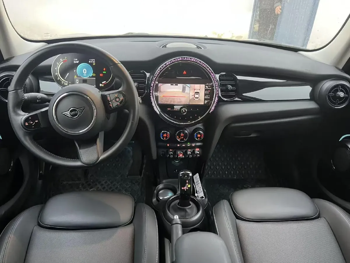 2023 MINI MINI 1.5T 136HP L3 7DCT,autocango,china used car exporter,china ev exporter,chinese used car exporter,chinese used ev exporter