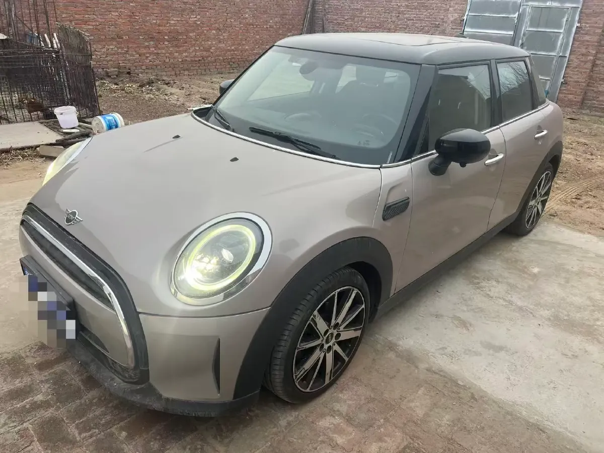 2023 MINI MINI 1.5T 136HP L3 7DCT,autocango,china used car exporter,china ev exporter,chinese used car exporter,chinese used ev exporter