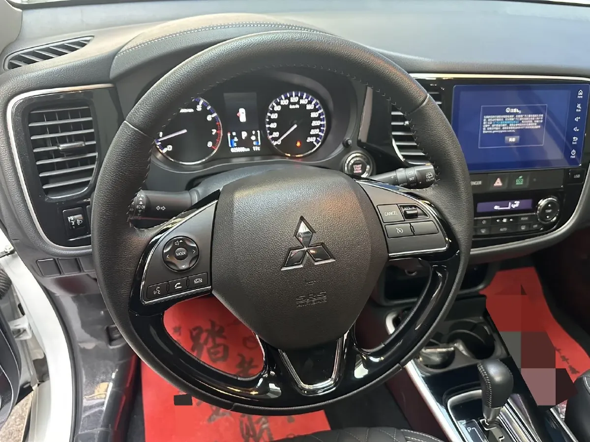 2021 Mitsubishi Outlander 2.0L 166HP L4 CVT,autocango,china used car exporter,china ev exporter,chinese used car exporter,chinese used ev exporter
