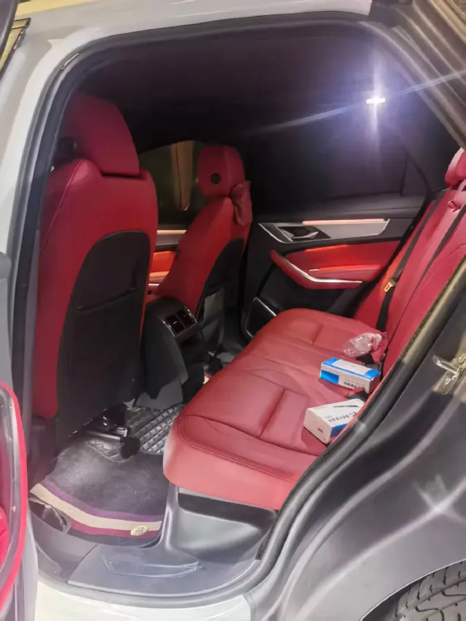 2023 Jaguar F-PACE 2.0T 250HP L4 8AT,autocango,china used car exporter,china ev exporter,chinese used car exporter,chinese used ev exporter