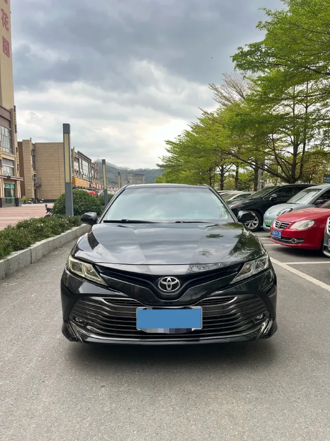 2019 Toyota Camry 2.0L 178HP L4 CVT,autocango,china used car exporter,china ev exporter,chinese used car exporter,chinese used ev exporter