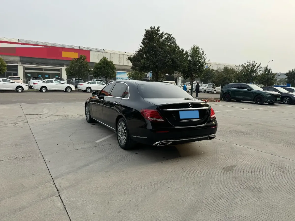2020 Mercedes-Benz E Class 2.0T 258HP L4 9AT,autocango,china used car exporter,china ev exporter,chinese used car exporter,chinese used ev exporter