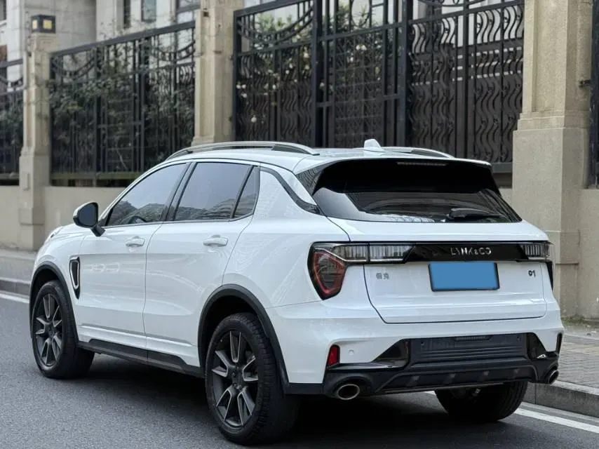 2021 LYNK&CO 01 2.0T 218HP L4 8AT,autocango,china used car exporter,china ev exporter,chinese used car exporter,chinese used ev exporter