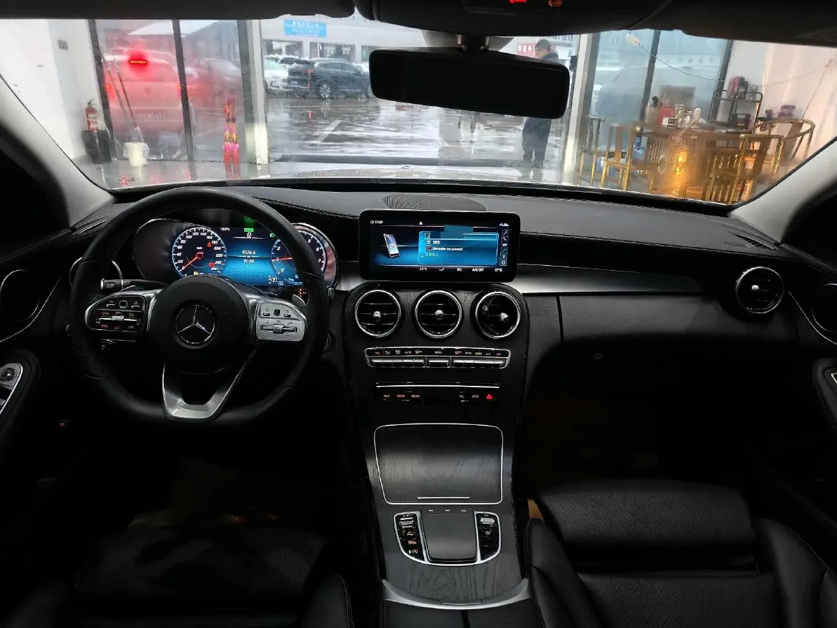 2020 Mercedes-Benz C Class 1.5T 184HP L4 9AT,autocango,china used car exporter,china ev exporter,chinese used car exporter,chinese used ev exporter