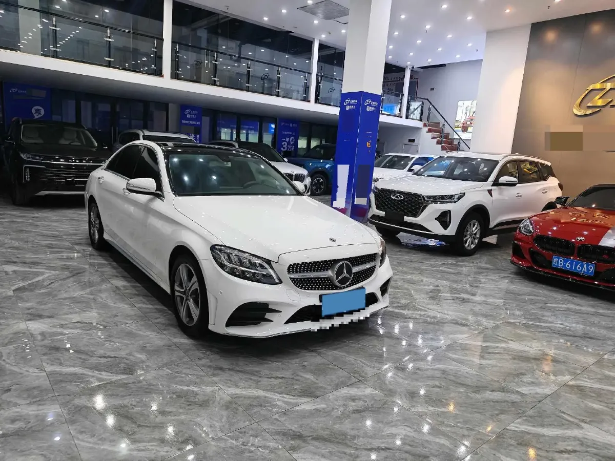 2020 Mercedes-Benz C Class 1.5T 184HP L4 9AT,autocango,china used car exporter,china ev exporter,chinese used car exporter,chinese used ev exporter