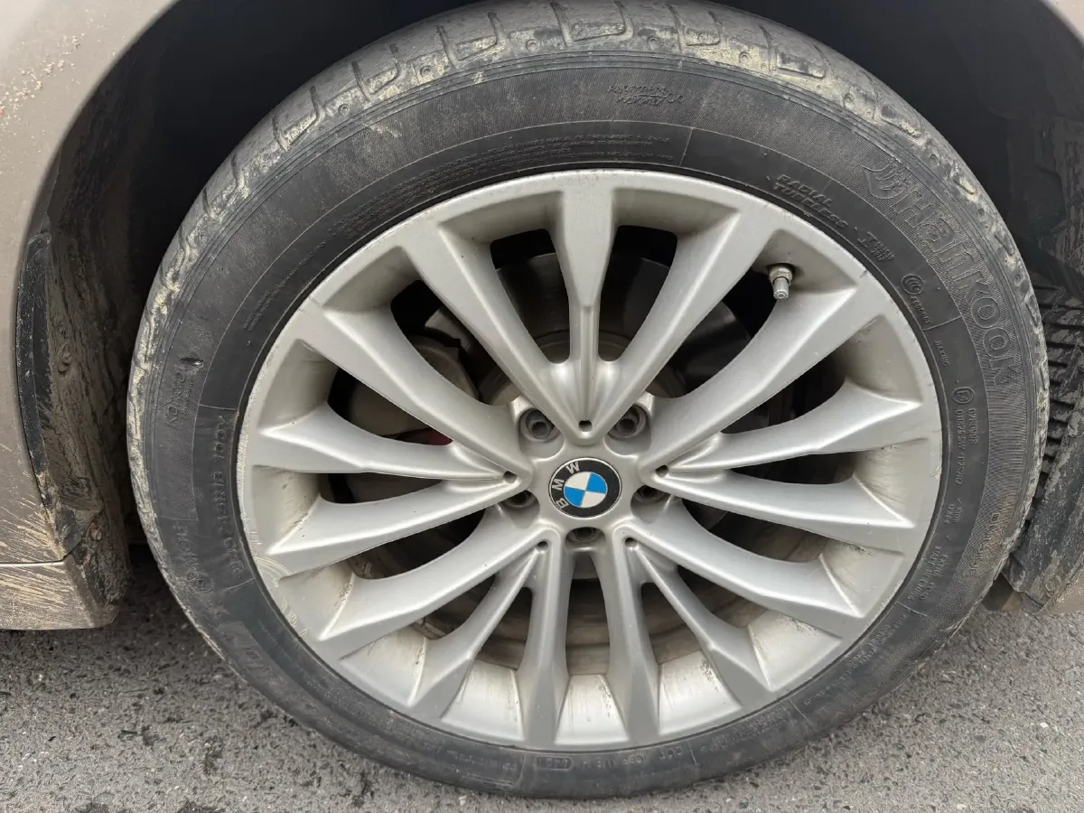 2021 BMW 5 Series 2.0T 184HP L4 8AT,autocango,china used car exporter,china ev exporter,chinese used car exporter,chinese used ev exporter