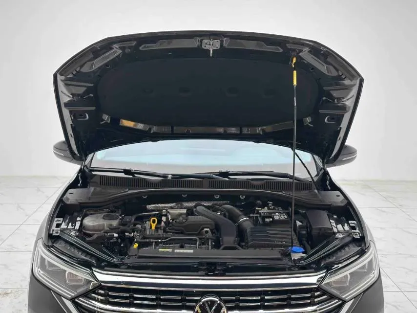 2024 Volkswagen Sagitar 1.5T 160HP L4 7DCT,autocango,china used car exporter,china ev exporter,chinese used car exporter,chinese used ev exporter