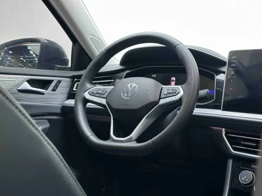 2024 Volkswagen Sagitar 1.5T 160HP L4 7DCT,autocango,china used car exporter,china ev exporter,chinese used car exporter,chinese used ev exporter