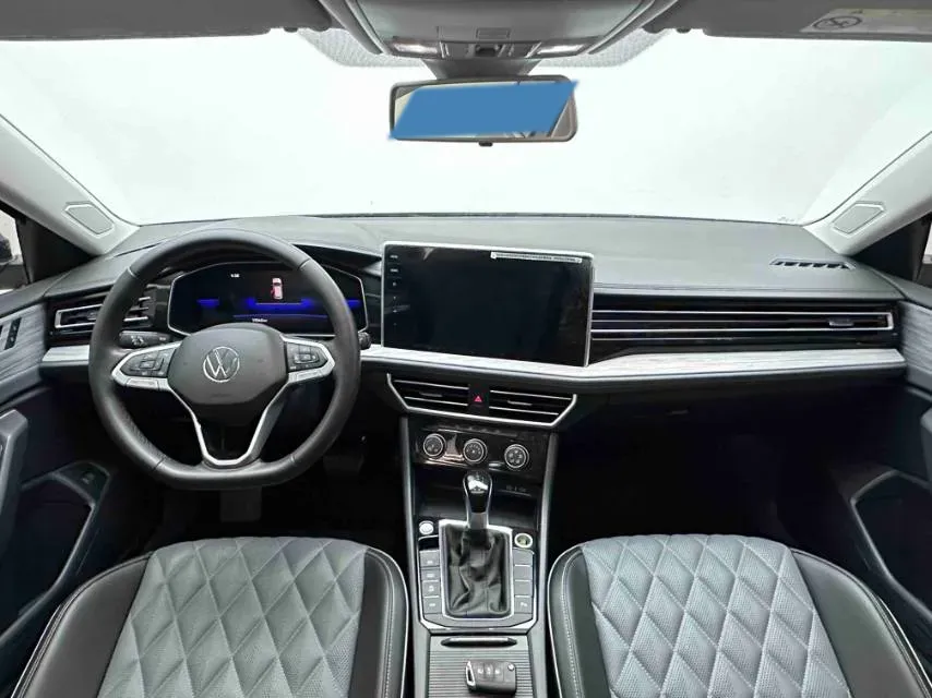 2024 Volkswagen Sagitar 1.5T 160HP L4 7DCT,autocango,china used car exporter,china ev exporter,chinese used car exporter,chinese used ev exporter