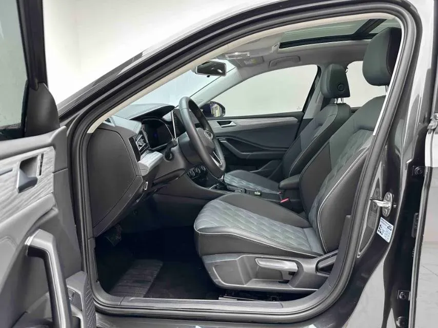 2024 Volkswagen Sagitar 1.5T 160HP L4 7DCT,autocango,china used car exporter,china ev exporter,chinese used car exporter,chinese used ev exporter