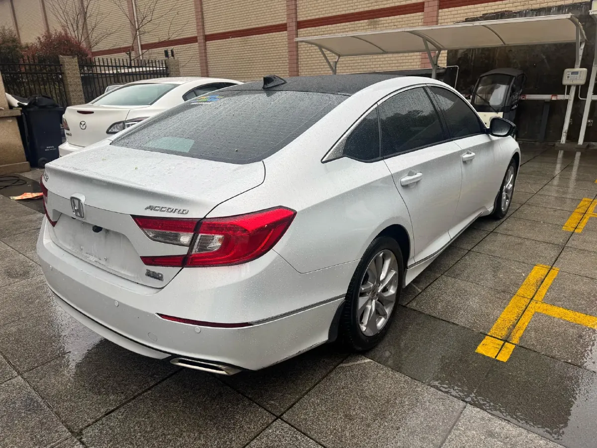 2018 Honda Accord 1.5T 194HP L4 CVT,autocango,china used car exporter,china ev exporter,chinese used car exporter,chinese used ev exporter
