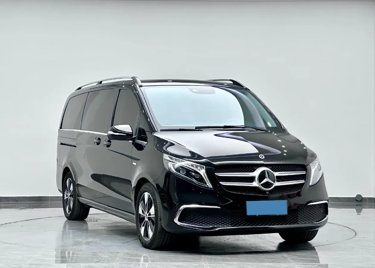 2022 Mercedes-Benz V Class 2.0T 211HP L4 9AT,autocango,china used car exporter,china ev exporter,chinese used car exporter,chinese used ev exporter