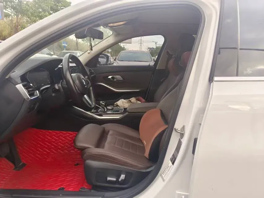 2021 BMW 3 Series 2.0T 184HP L4 8AT,autocango,china used car exporter,china ev exporter,chinese used car exporter,chinese used ev exporter